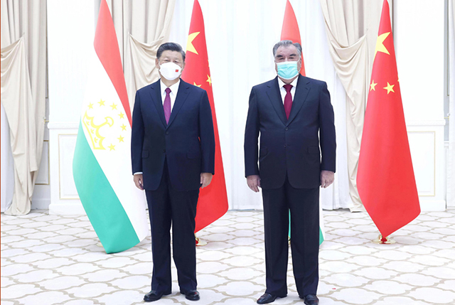 習近平同烏茲别克斯坦總統米爾濟約耶夫會談